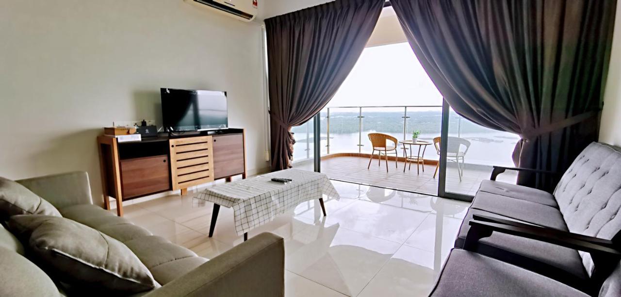 Superb Seaview Royal Strand Danga Bay Country Garden Johor Bahru Exterior foto